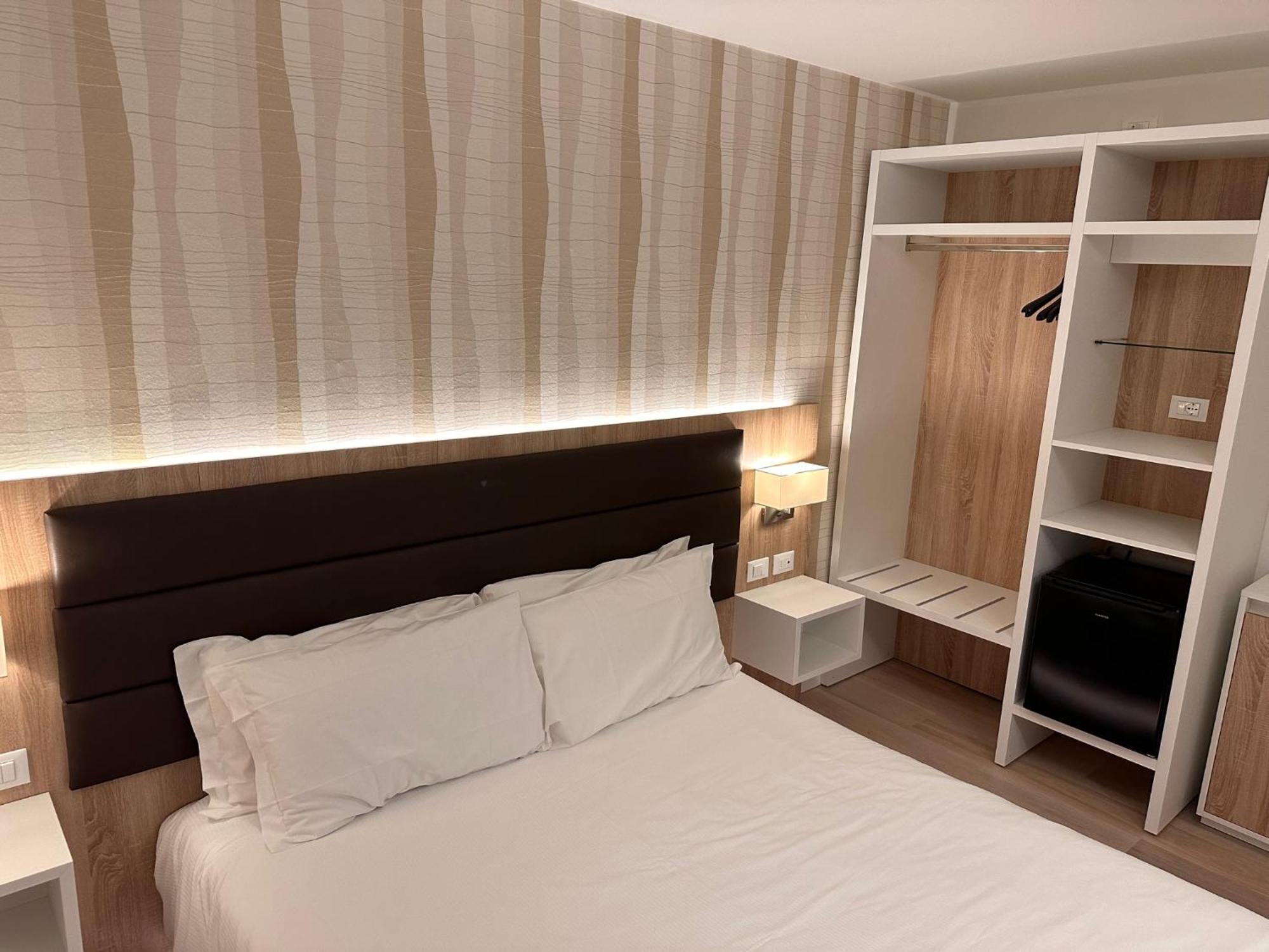 Hotel Derby S ليدو دي يسولو المظهر الخارجي الصورة