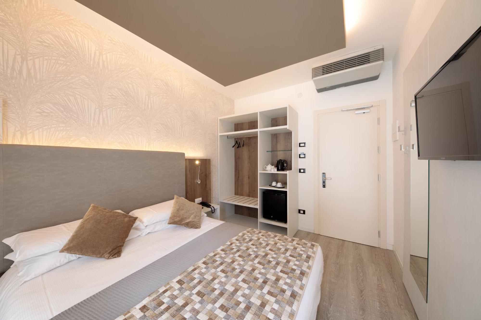 Hotel Derby S ليدو دي يسولو المظهر الخارجي الصورة