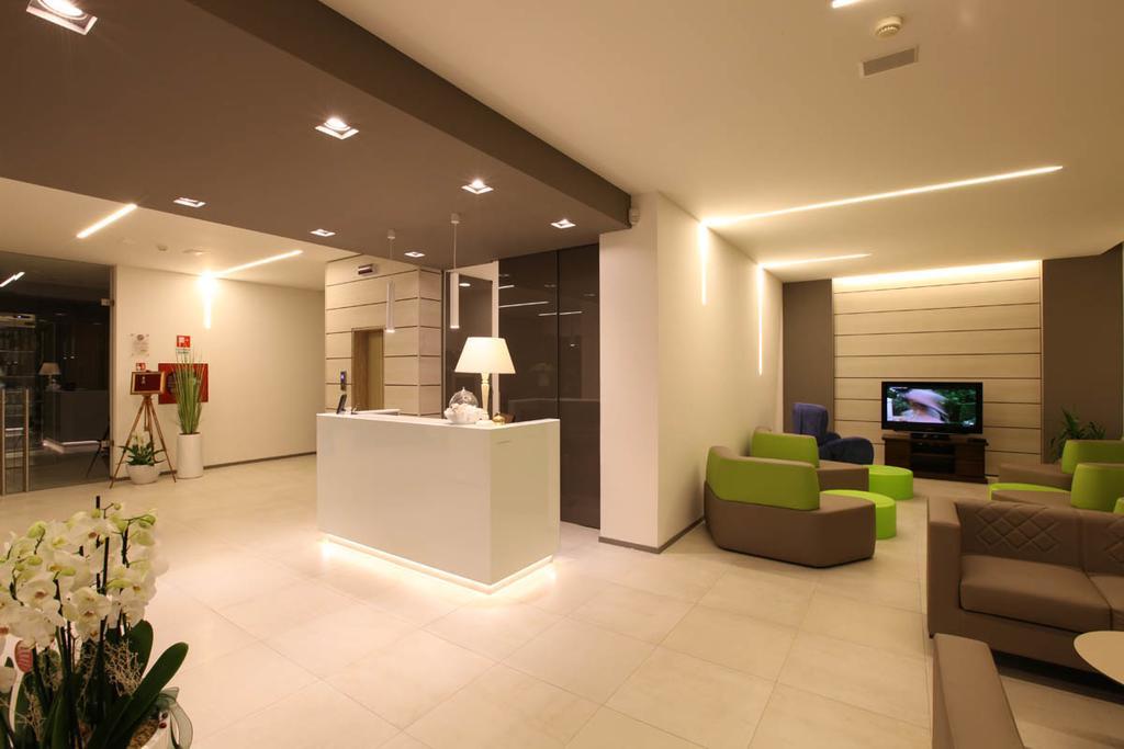 Hotel Derby S ليدو دي يسولو المظهر الخارجي الصورة