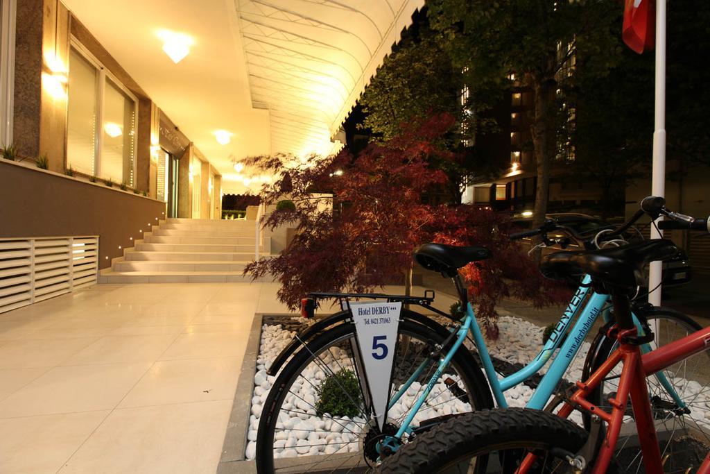 Hotel Derby S ليدو دي يسولو المظهر الخارجي الصورة